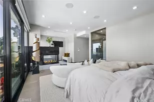 2033 Glencoe, Los Angeles, CA 90068 - Photo 9