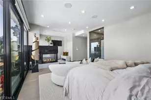 2033 Glencoe, Los Angeles, CA 90068 - Photo 7