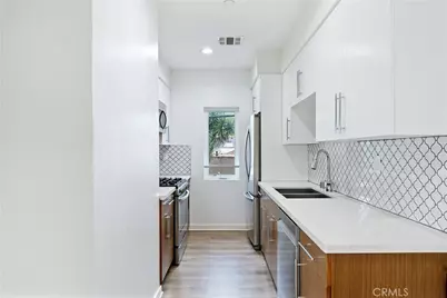 961 N St Andrews, Los Angeles, CA 90038 - Photo 19