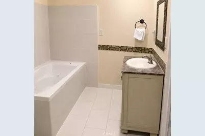 1383 S Garey Avenue, Pomona, CA 91766 - Photo 3