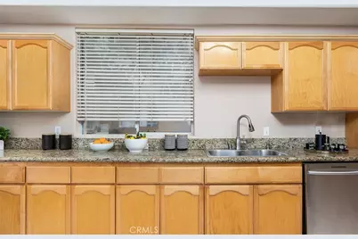 2716 Honolulu, Montrose, CA 91020 - Photo 13