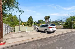 1536 Silver Lake, Los Angeles, CA 90026 - Photo 29