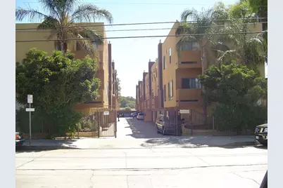 8734 - 8736 Burnet, North Hills, CA 91343 - Photo 3