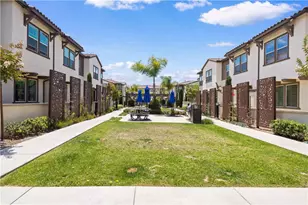 10301 Triple Crown Ln, Cypress, CA 90720 - Photo 41