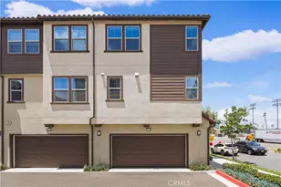 10301 Triple Crown Ln, Cypress, CA 90720 - Photo 31