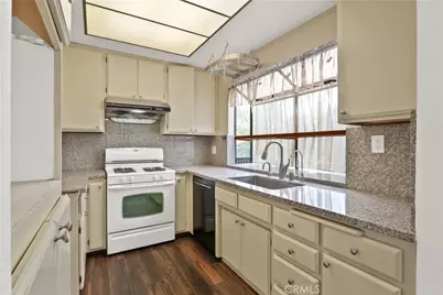2501 W Grand Avenue #1, Alhambra, CA 91801 - Photo 9