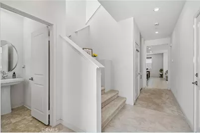 15964 Caterpillar, Fontana, CA 92336 - Photo 13