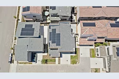 15964 Caterpillar, Fontana, CA 92336 - Photo 7