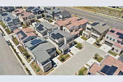 15964 Caterpillar, Fontana, CA 92336 - Photo 5