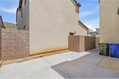 15964 Caterpillar, Fontana, CA 92336 - Photo 31