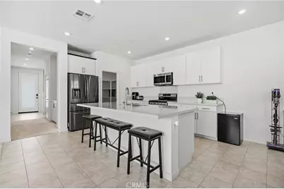 15964 Caterpillar, Fontana, CA 92336 - Photo 19