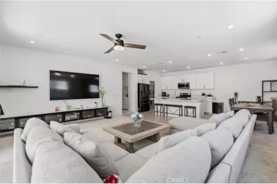 15964 Caterpillar, Fontana, CA 92336 - Photo 29