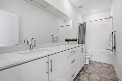 15964 Caterpillar, Fontana, CA 92336 - Photo 39