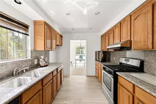 2575 Riverside Terrace, Los Angeles, CA 90039 - Photo 15