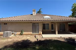 1145 E Woodhaven Ln, Fresno, CA 93720 - Photo 29