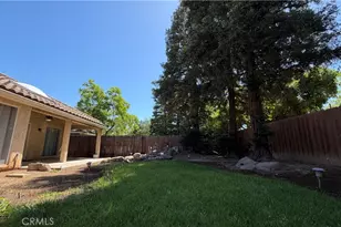 1145 E Woodhaven Ln, Fresno, CA 93720 - Photo 33