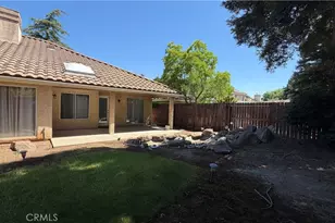 1145 E Woodhaven Ln, Fresno, CA 93720 - Photo 31