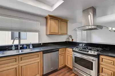 32 N 3rd #E, Alhambra, CA 91801 - Photo 7
