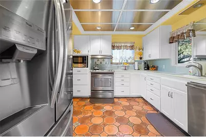 3076 Turnbull Canyon, Hacienda Heights, CA 91745 - Photo 15