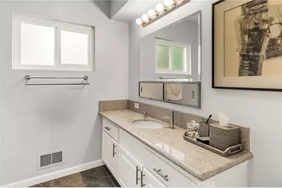 5111 Irvington, Los Angeles, CA 90042 - Photo 17