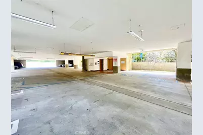 7 W Foothill Boulevard, Arcadia, CA 91006 - Photo 5