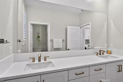 382 Chorus, Irvine, CA 92618 - Photo 23