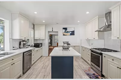 901 Kingsley Drive, Arcadia, CA 91007 - Photo 13