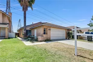 14419 Woodland Dr, Fontana, CA 92337 - Photo 17