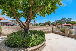 76624 Florida, Palm Desert, CA 92211 - Photo 5