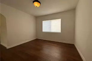 214 E Stocker St, Glendale, CA 91207 - Photo 9
