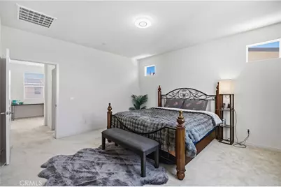 15964 Caterpillar, Fontana, CA 92336 - Photo 35