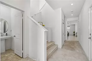 15964 Caterpillar, Fontana, CA 92336 - Photo 11