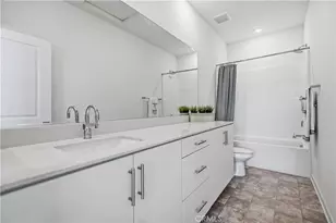 15964 Caterpillar, Fontana, CA 92336 - Photo 31