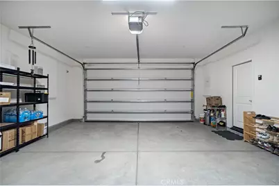 15964 Caterpillar, Fontana, CA 92336 - Photo 39