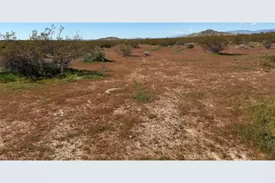 3186 686 Perkins Ave, California City, CA 93505 - Photo 9