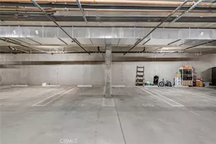 2428 E Del Mar Blvd, Pasadena, CA 91107 - Photo 29