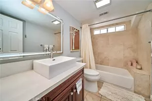 1960 E Villa, Pasadena, CA 91107 - Photo 25
