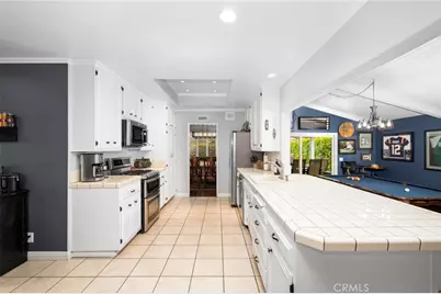 264 E Radcliffe Drive, Claremont, CA 91711 - Photo 19