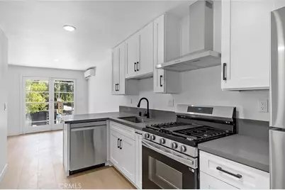 425 N Raymond Avenue, Pasadena, CA 91103 - Photo 15