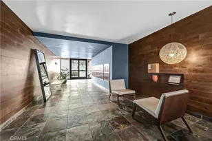 8400 De Longpre, West Hollywood, CA 90069 - Photo 21