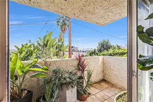 8400 De Longpre, West Hollywood, CA 90069 - Photo 13