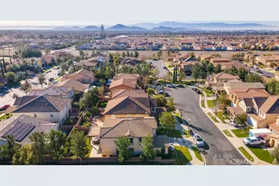 5351 Mazzulli Court, Fontana, CA 92336 - Photo 37