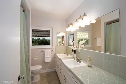 348 E Hillcrest Blvd., Monrovia, CA 91016 - Photo 19