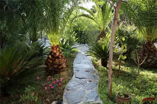 1445 Edgecliff, Pasadena, CA 91107 - Photo 15