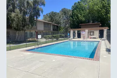 6659 Wilbur Avenue #17, Reseda, CA 91335 - Photo 17