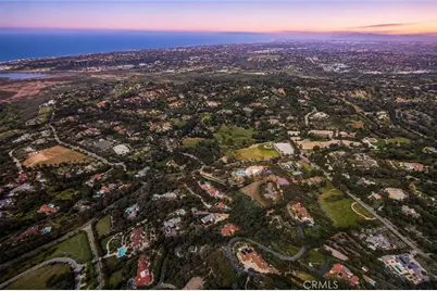 16715 Rambla De Las Flores, Rancho Santa Fe, CA 92067 - Photo 37