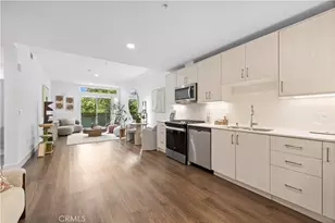 218 N El Molino Ave, Pasadena, CA 91101 - Photo 3