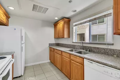 411 S Garfield Avenue #30, Monterey Park, CA 91754 - Photo 11