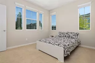 867 Seville, Pomona, CA 91767 - Photo 19