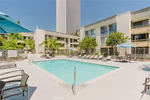 750 S Spaulding Ave, Los Angeles, CA 90036 - Photo 29